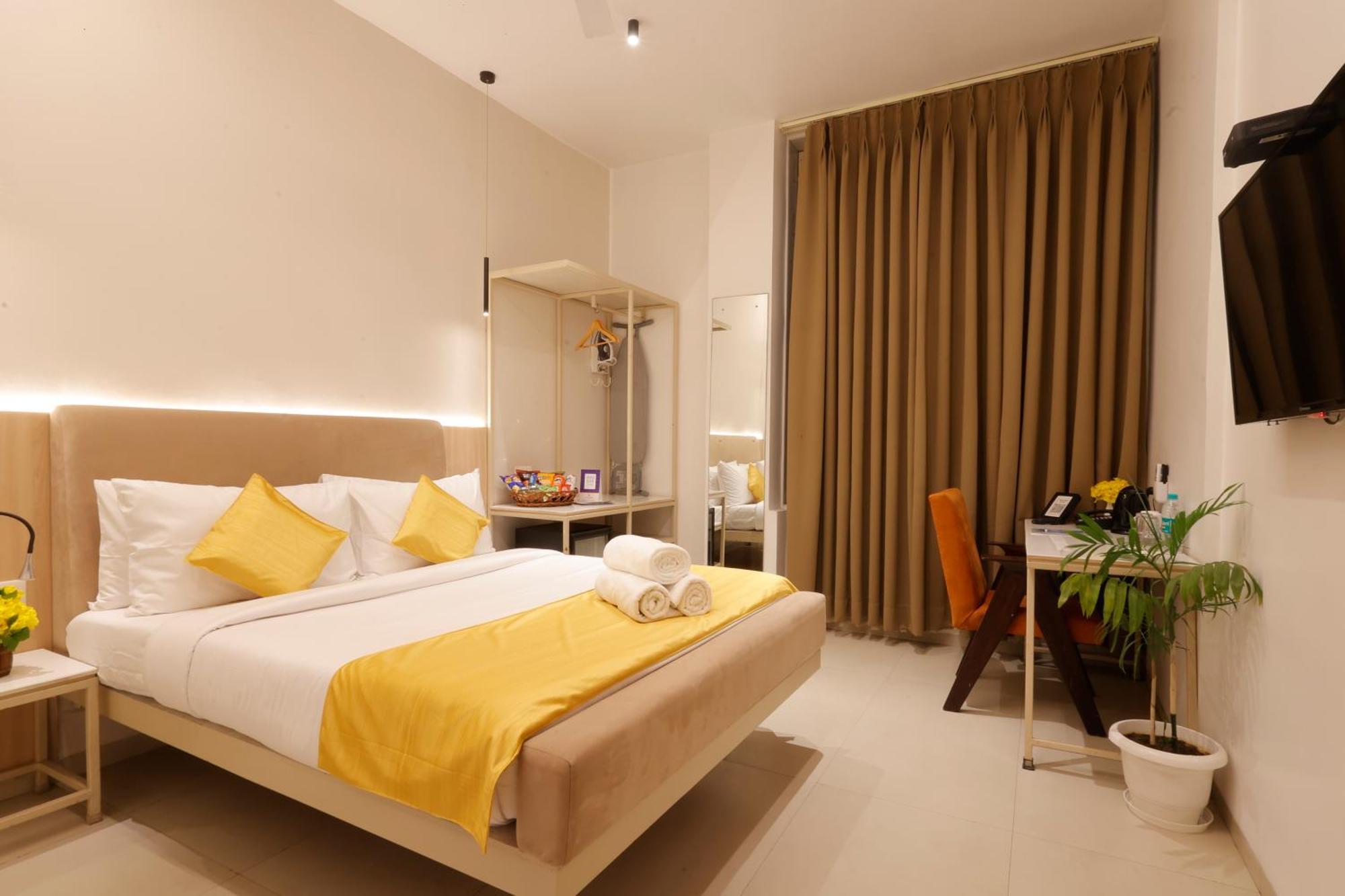 Hotel Varuna Waranasi Zewnętrze zdjęcie