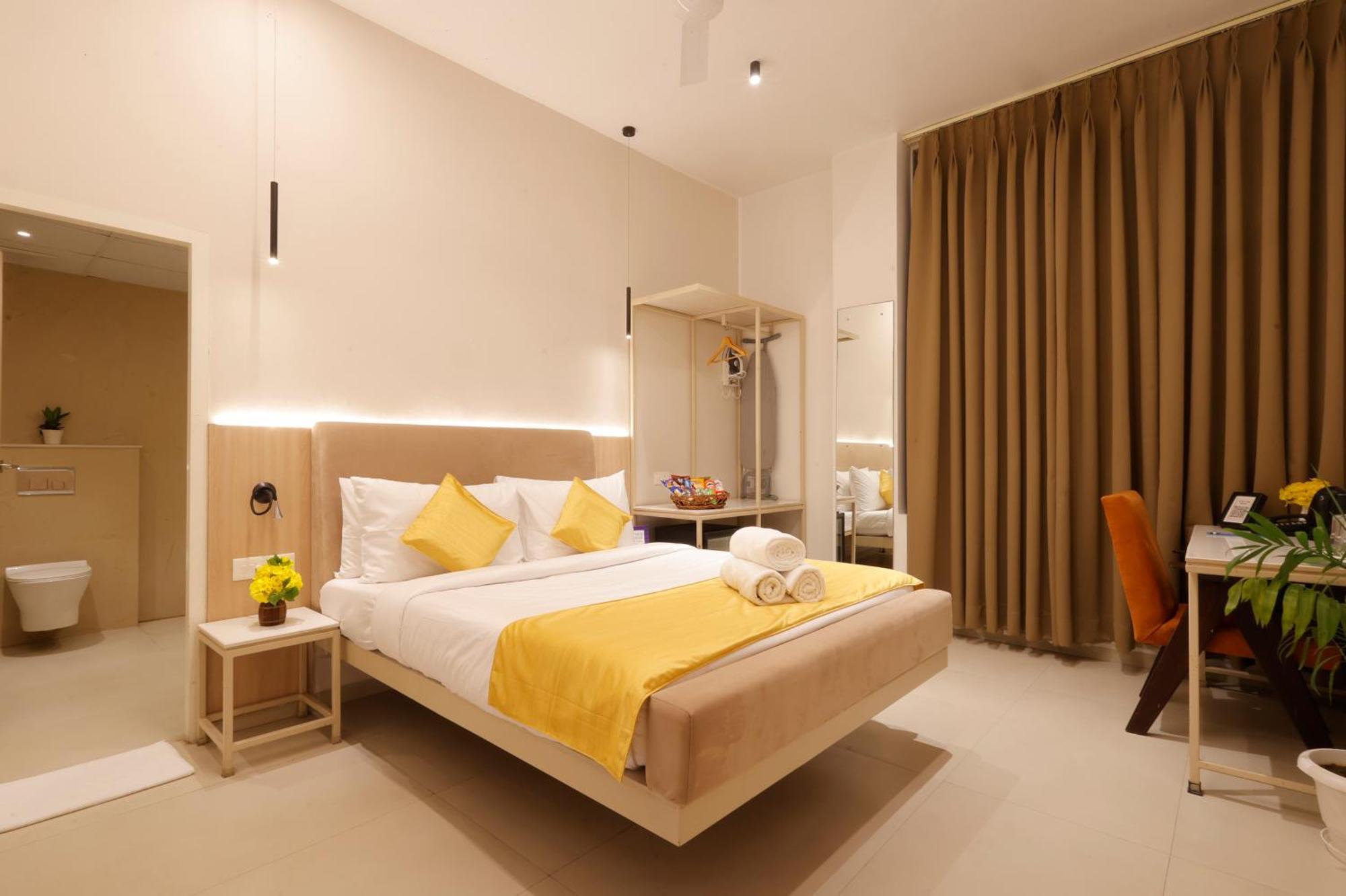 Hotel Varuna Waranasi Zewnętrze zdjęcie
