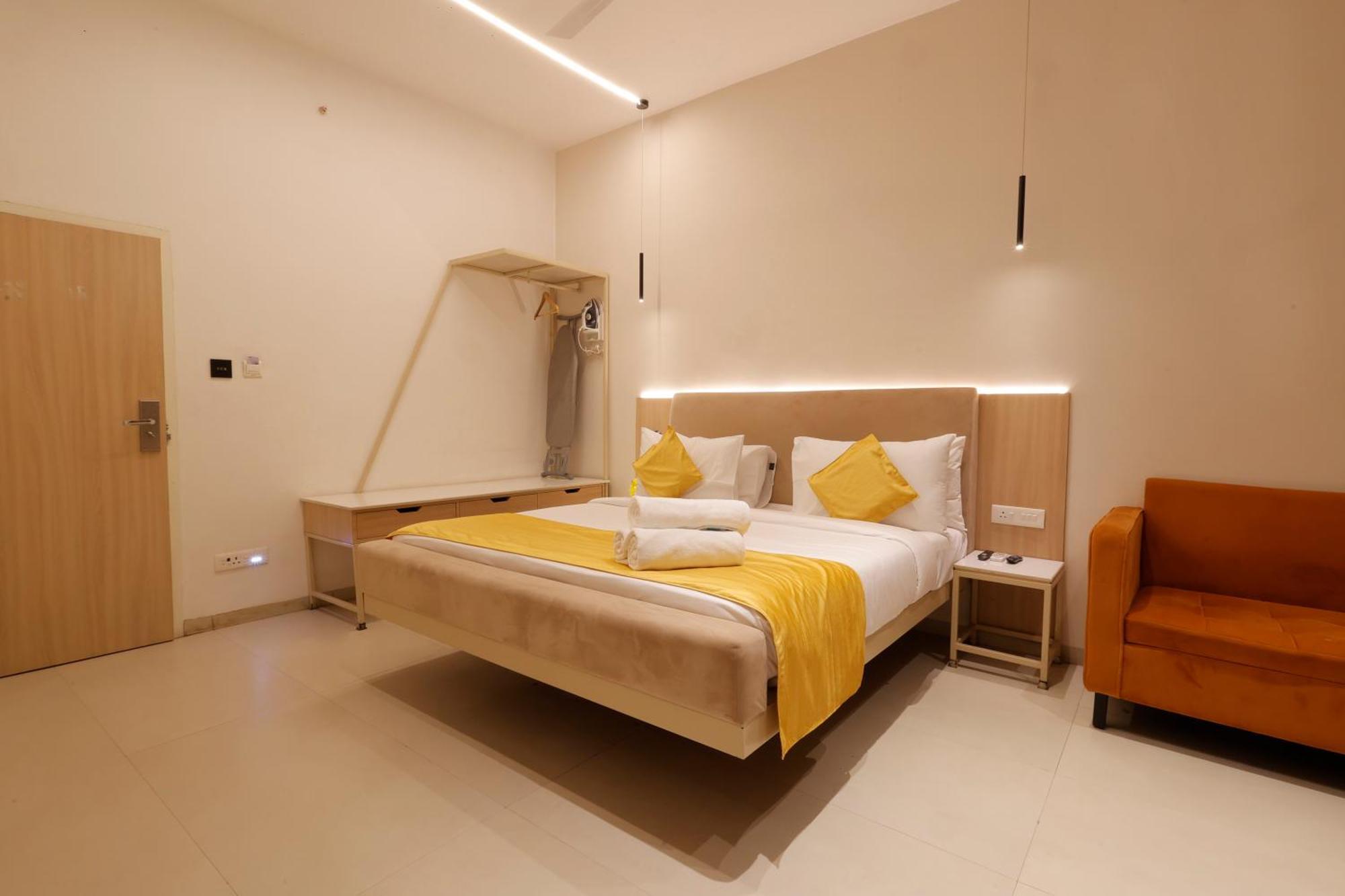 Hotel Varuna Waranasi Zewnętrze zdjęcie